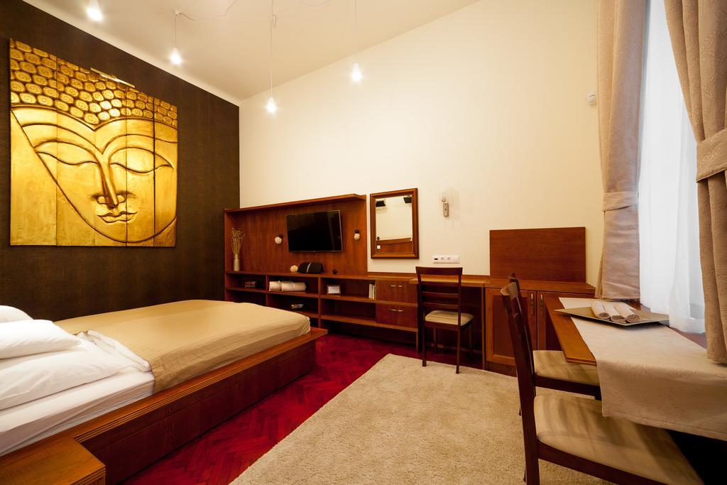 Buddha Budapest Apartment Rom bilde